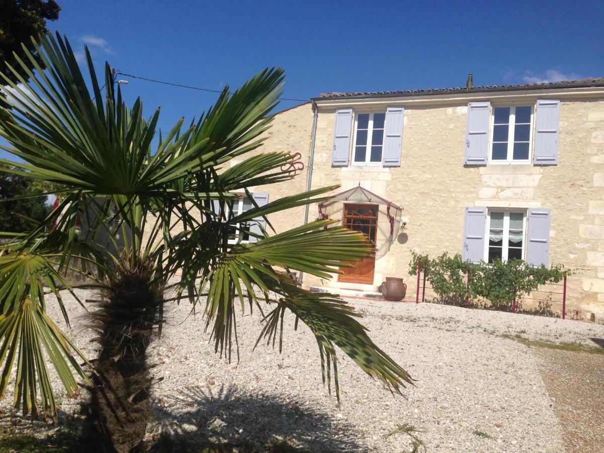 Maison De Campagne Saint-Bris-des-Bois Exterior foto